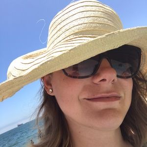 Meet your Posher, Jenny